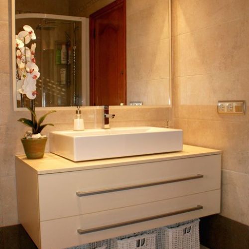 Fábrica de muebles en Asturias