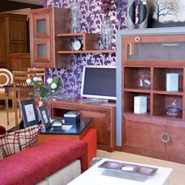 Fábrica de muebles en Asturias